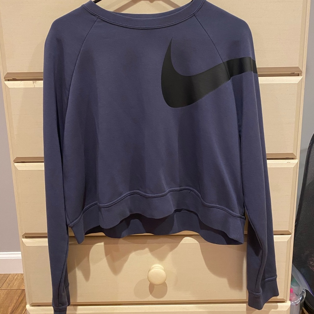 Cropped Nike crew neck